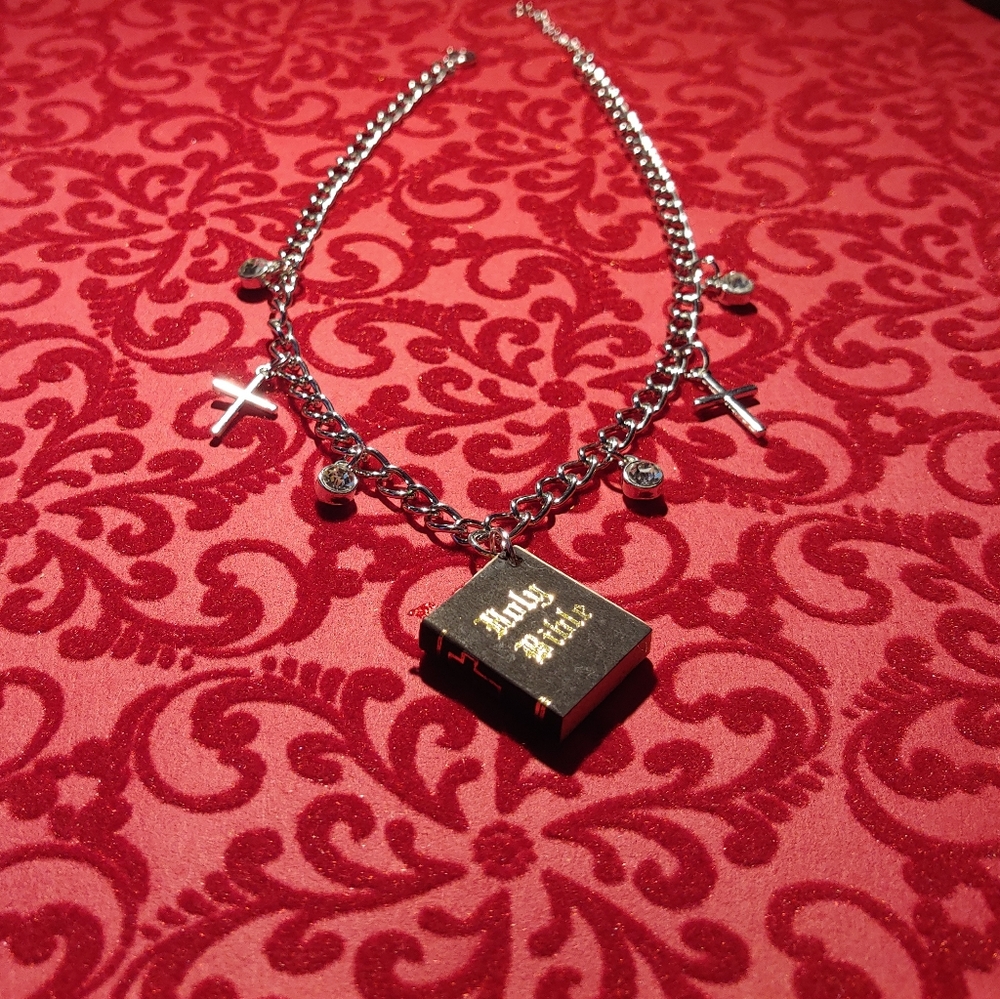 Necklace